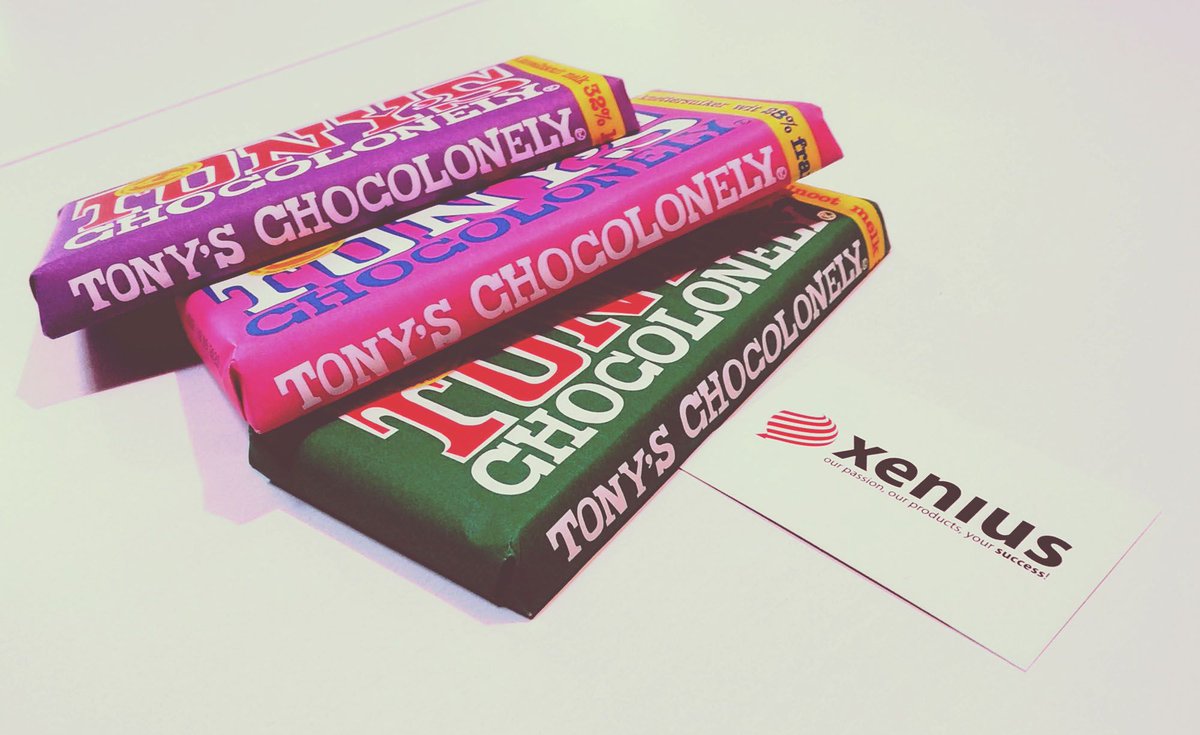 culd's tweet photo. Een gekregen #tonyschocolonely moet je zonder te kijken in uw bek steken, thanks Steve &amp; Tom 
🍫🍫🍫
@XeniusHosting #chocolate #chocolatelovers https://t.co/qKh6XIqczg