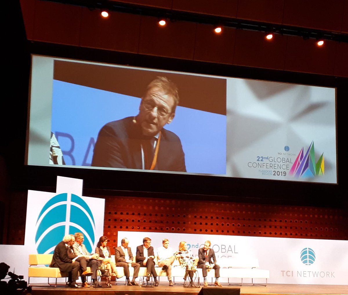 CATALISTIvzw's tweet photo. “Collaboration is key, within clusters but certainly also between clusters” @CATALISTIvzw’s Managing Director @jvh_fromZwdr, together with other cluster directors & presidents, underlines the strength of the Flemish #cluster policy at #TCI2019.
@tcinetwork @InvestFlanders https://t.co/RX5Ul5GGcE