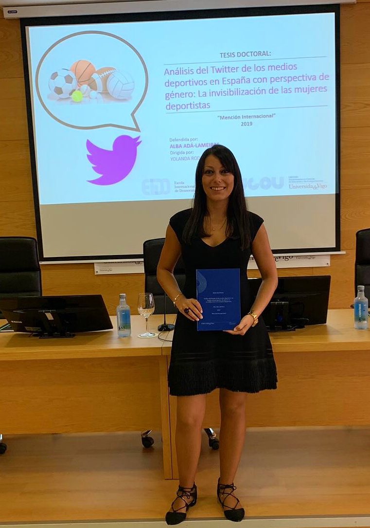 Debido a la repercusión que ha tenido la Presentación de mi Tesis Doctoral.Abro hilo

▶️Realmente no hay espacio/tiempo para el #DeporteFemenino o no se quiere informar sobre esto? 

Porque mi investigación Cuestiona (y tumba) el argumento por el cual se justifica la NO cobertura
