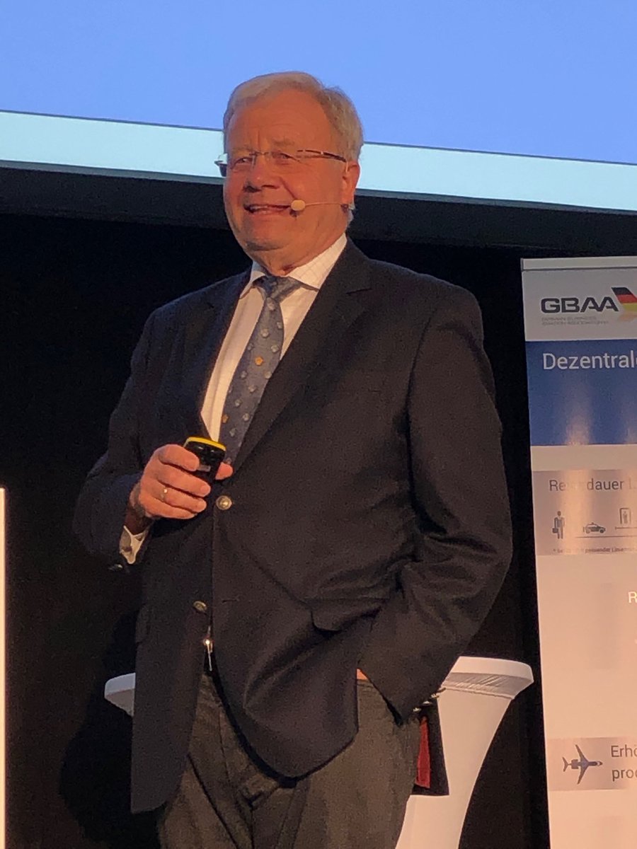 GermanBizAv's tweet photo. Great presentation of Prof. Karl Born at the GBAA &amp; IDRF meeting https://t.co/1wKCrB997D