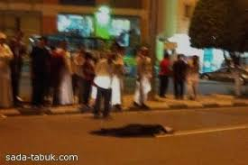 Ealmutairix's tweet photo. تحقيق النيابه كامل بالفيديو فى حساب  👈 @Trke2800

الزوج للأسف توفت ولها صورة وهيا وعيالها فى حساب 

فيديو مصور كيف تم دهسها فى حساب  👈 @Trke2800

#رهَف_تبوُك_تدعًس_من_طليًقها https://t.co/6h07SSFmqZ