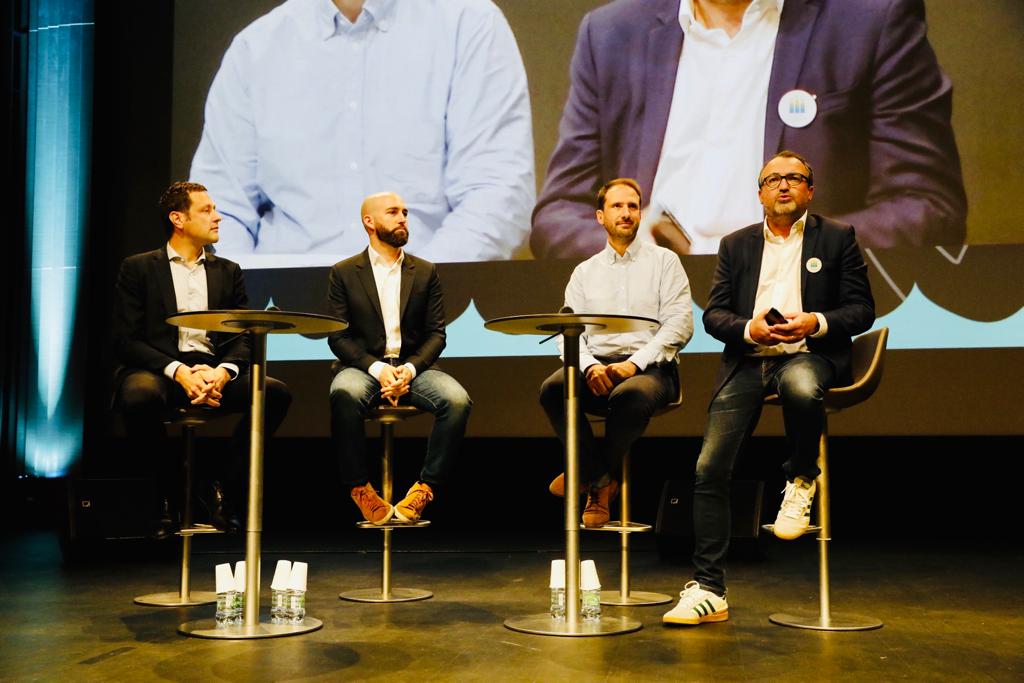 Place à <a href="/sebastiengibier/">Sébastien Gibier</a>, directeur de <a href="/sap_iO/">SAP.iO</a>, l'incubateur #startups de <a href="/SAPFrance/">SAP France</a>, pour une intervention intitulée "Comment capitaliser sur l’#innovation des start ups ?" accompagné de <a href="/energiency/">Energiency</a>, <a href="/iNexCircular/">iNex-Circular</a> et <a href="/Brennus_A/">Brennus Analytics</a>.