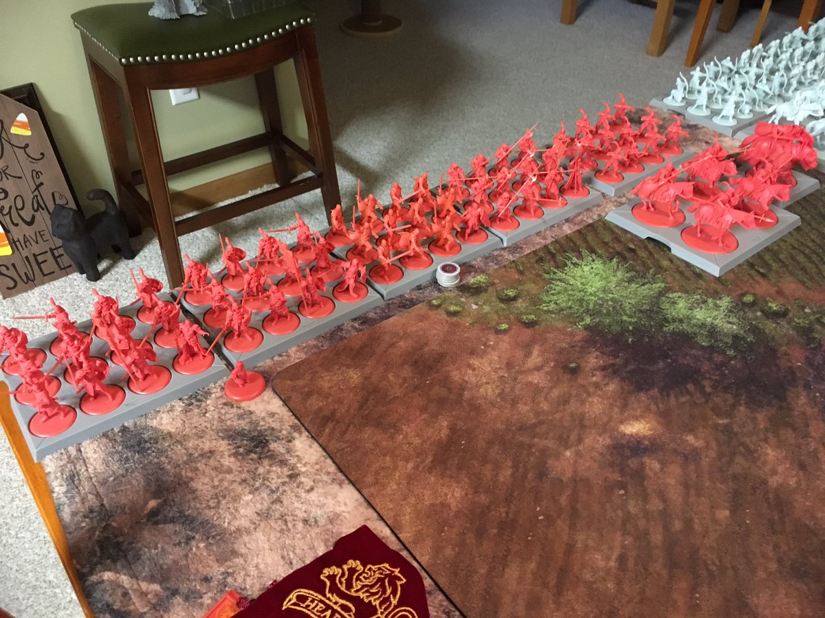 RemassogsRealm's tweet photo. 50 point build #lannister army for our #asongoficeandfire @cmongames #tabletopminiaturesgame . Going to be a #freeforall #4vs4 #aclashofkings battle at #mummersford . Excellent #miniatures @darkswordminiatures . #fantasy #wargame #tabletopgaming #tabletopwargames #agameofthrones https://t.co/zlCVPNbjeq