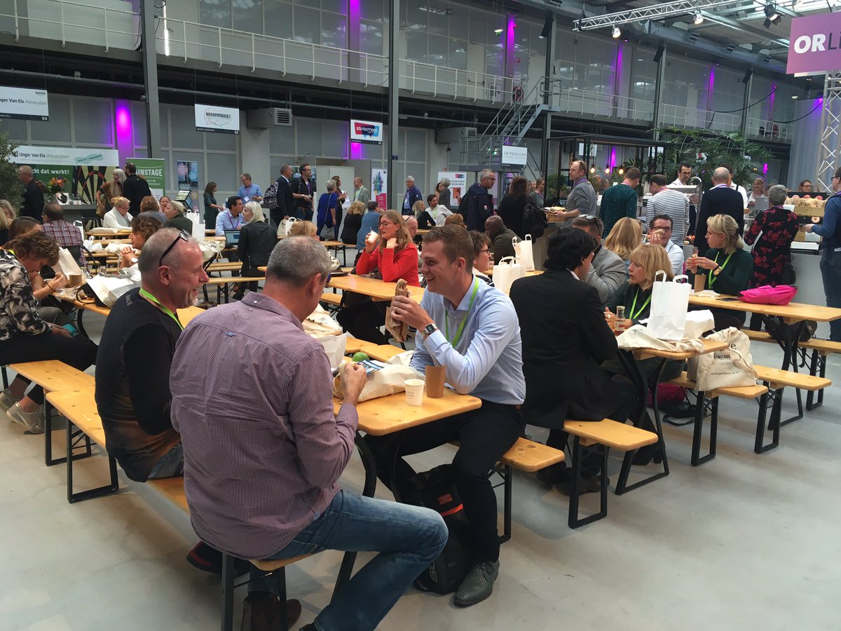 PerformaOR's tweet image. #ORLive, niet alleen heel leerzaam maar ook gezellig!