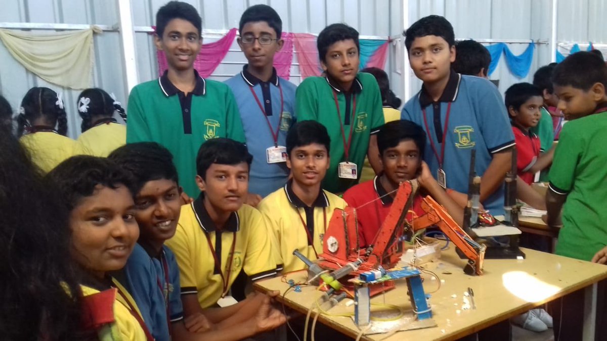 bishop_school's tweet photo. Exhibition https://t.co/Z7ND5YVUbU