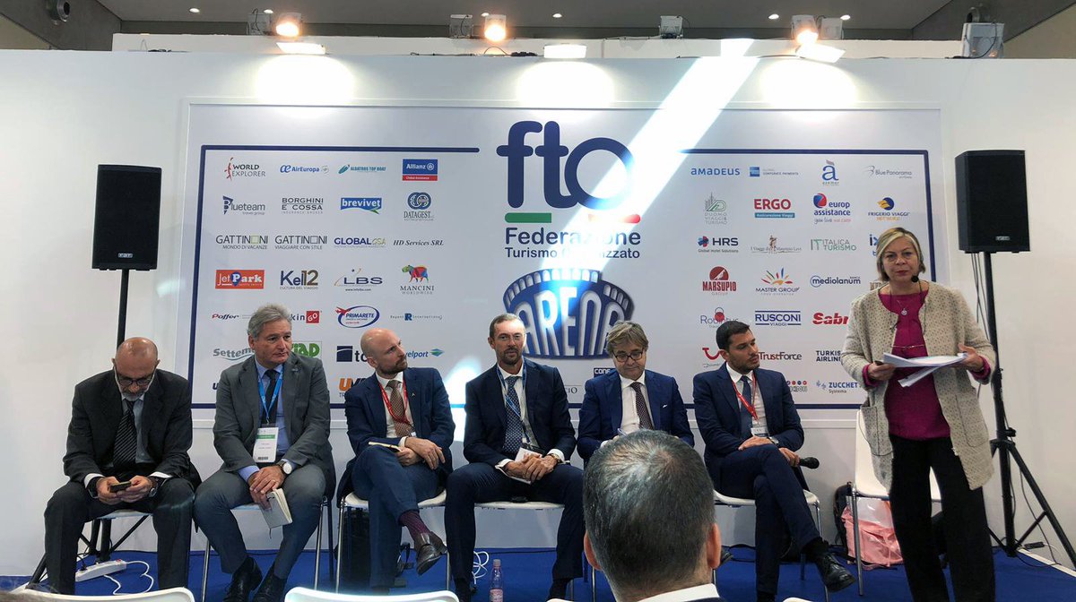 AirPlus_Italy's tweet photo. Oggi al @TtgExpo  evento di presentazione "Business Travel: le aspettative dei Travel Manager".
@AULARI interviene sull’importanza degli strumenti di pagamento digitali come fattore competitivo differenziante all’interno del processo.

#invisiblepayment #businesstravel #TTG19 https://t.co/8C1xqIn6fY