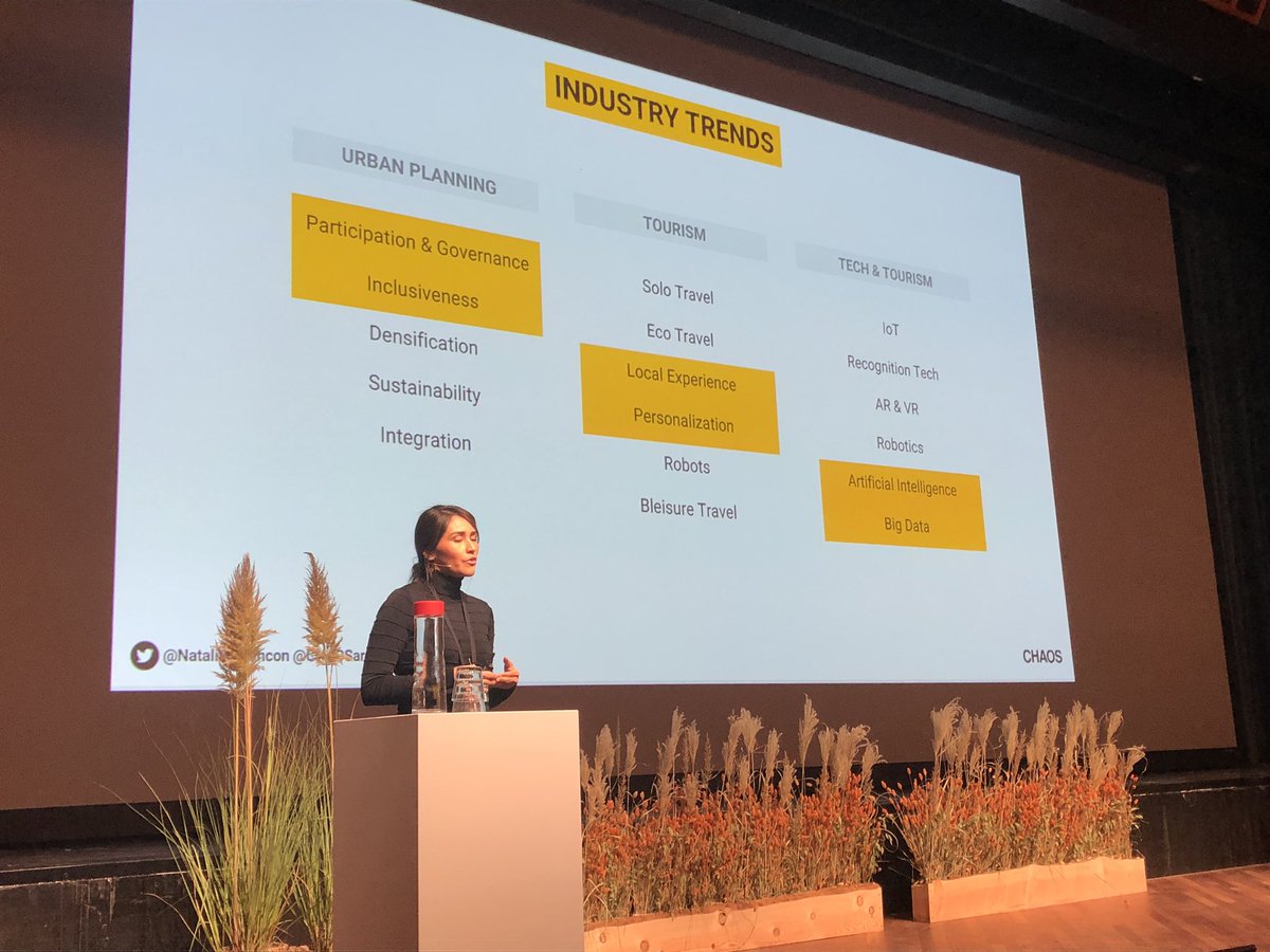 CphKatrine's tweet photo. How can you use data for smart City solutions - talk by @NataliaR_Rincon #tut19 https://t.co/fKSLXCIWRC