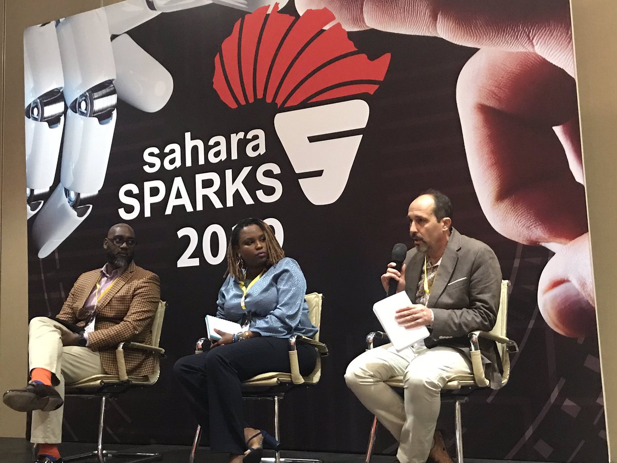 LiiKeFinland's tweet photo. Panelists speaking of distant learning and interaction between students and teachers, thus forgetting that like in Zanzibar, the kids go to School in two shifts and find out that there are 100 students in the same class with major difficulties to learn... @SparkSahara #Africa4IR https://t.co/K7jJ1EBQ0b