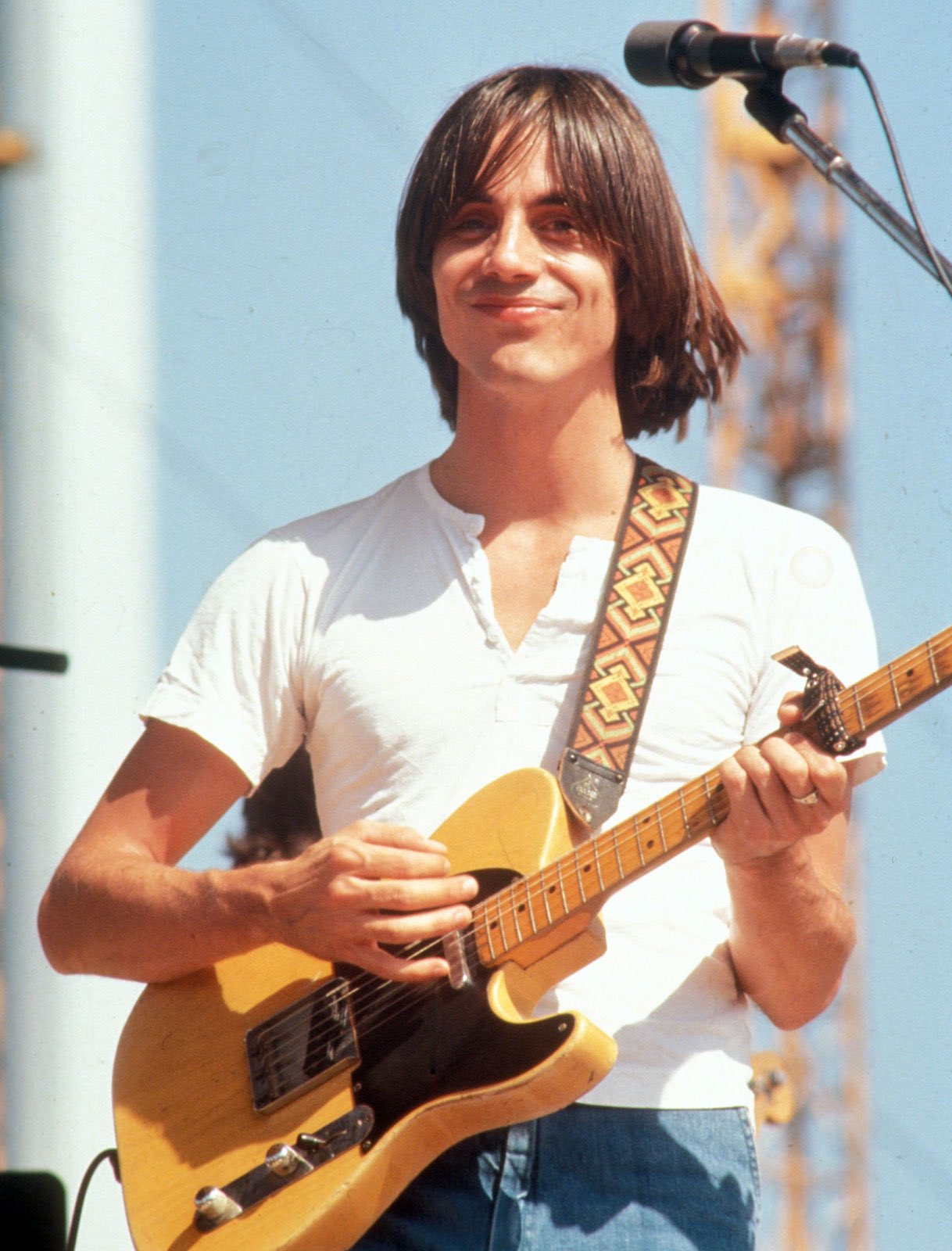 Happy Birthday to singer, songwriter and musician Jackson Browne born on October 9, 1948 