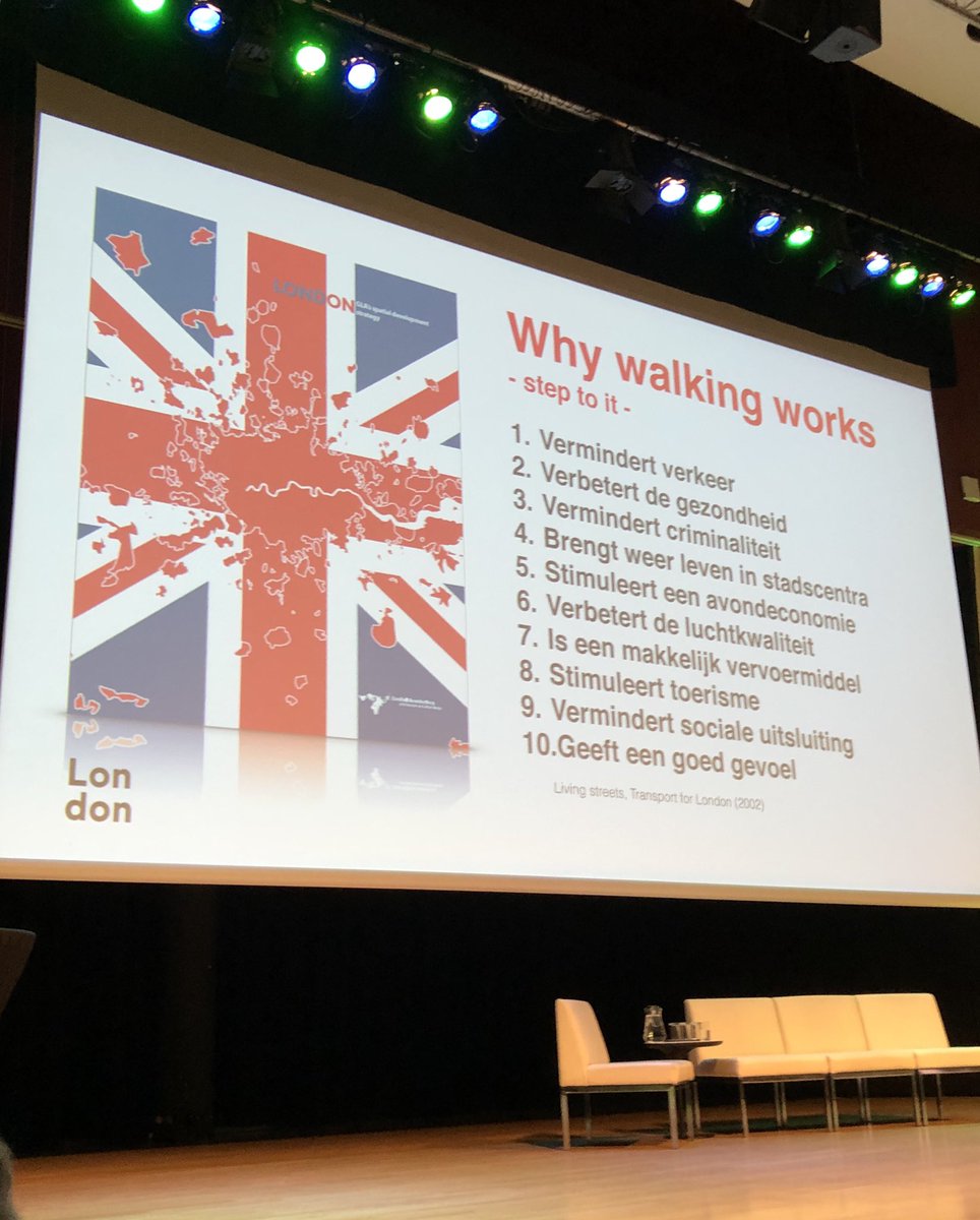 marietvanempel's tweet image. Daan Zandbelt, rijksadviseur fysieke leefomgeving, geeft aan waarom #lopen werkt.  Londen is een heel goed voorbeeld met de #greengrid en #londonloop. #ruimtevoorlopen #Walk21Rotterdam