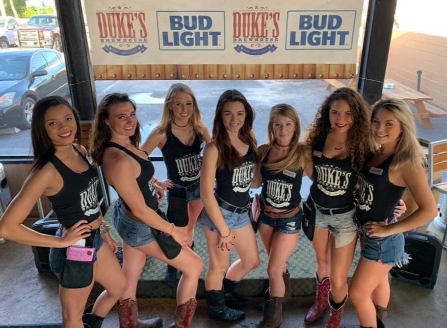 dukesbrewhouse's tweet photo. Come Hangout & Enjoy All You Can Eat Boneless Wings 11 am Till Close π€
Bingo Starts at 7 pm - Plant City
Karaoke Starts at 8 pm - Winter Haven, Lakeland & https://t.co/pwOEOE92IJ
#DukesBrewhouse #AYCEWings #Bingo #DukesGirls #Karaoke https://t.co/cxiYD7hvLT