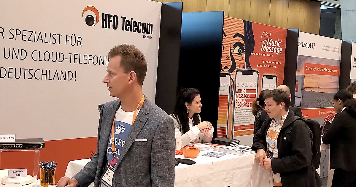 Gamma_DE_'s tweet photo. +++ HFO Telecom auf STARFACE Kongress 2019 +++

Wir sind gerade als #Austeller beim #starfacekongress. Grandiose Eröffnung und nette Gespräche! Wir freuen uns schon auf viele weitere Gespräche. ☺️

 #hfotelecom #wirbeidir #messe #allip #iptelefonie https://t.co/hSocdbEDXC
