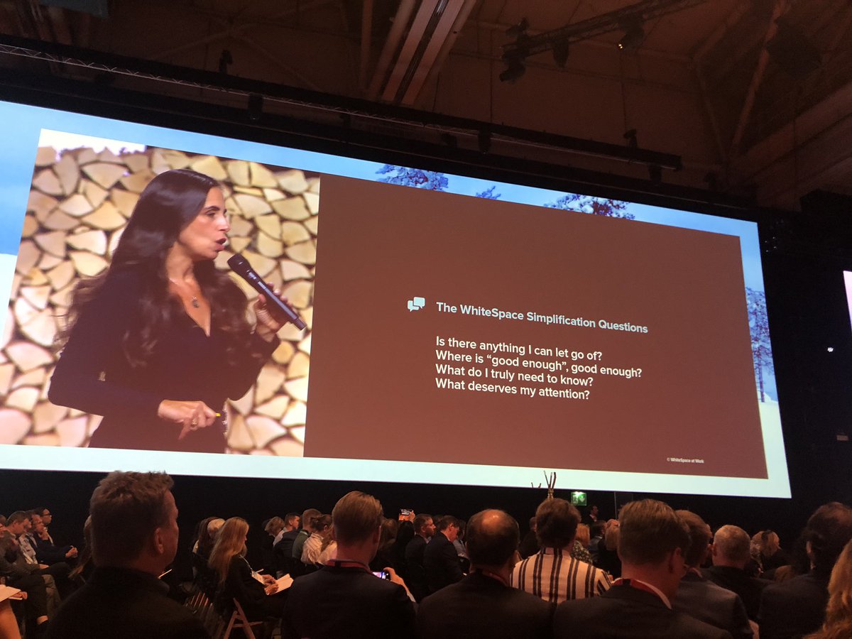 sillanpaamaria's tweet image. Juliet Flunt @whitespaceatwrk esittää hyviä kysymyksiä työelämän kiireen keskelle.

🔥Is there anything I can let go of?
🔥Where is ”good enough”, good enough?
🔥What do I truly need to know?
🔥What deserves my attention?

#nbforum2019