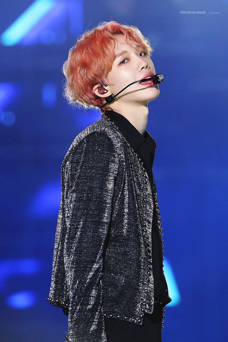 wblossom_ym's tweet photo. 191006 인천 슈퍼콘
#AB6IX #에이비식스 #임영민 #영민 #YOUNGMIN 

https://t.co/3dw8i5vMuw
https://t.co/d7kfvRnDLB https://t.co/yrxylNr11E