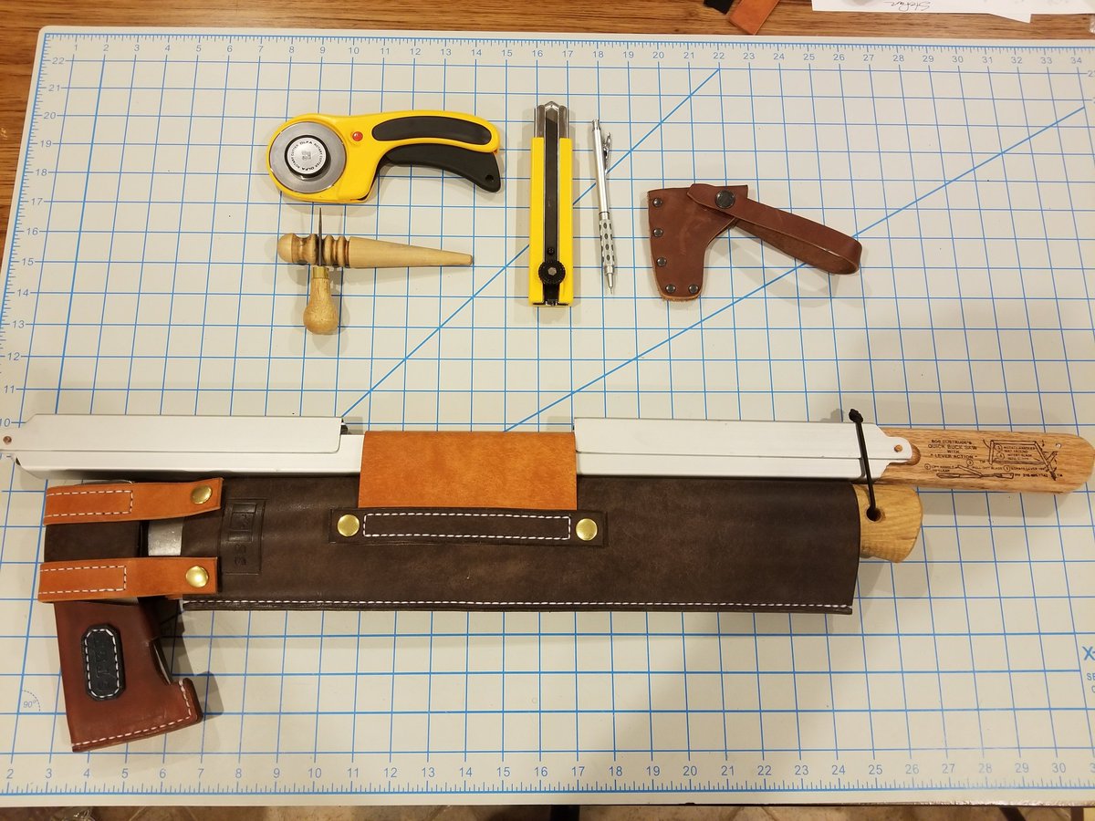 StefOutside's tweet photo. I made a sort of 'quiver' to carry the @gransforsbruk small splitting axe (plus a new axe mask!) and the 30" Bob Dustrude folding buck saw that I picked up from @CdnOutdoorEquip. More pics on my Instagram!

#camping #bushcraft #leathercraft #outdoorlife #custommade #diy https://t.co/GlMmKVGxYm