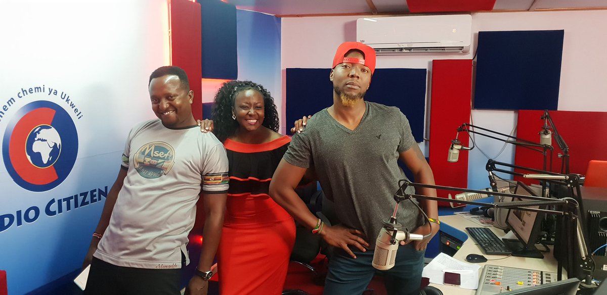 Our models are here! 😂😂😂😂nani ameweza @mzaziwillytuva , @sellyamutabi ama @djflashkenya? #MsetoTamu leo imeweza, uko locked kwenye kutoka wapi? #MamboMseto