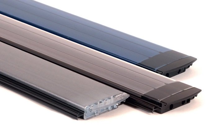 poolandspascene's tweet photo. Leading automatic slatted cover manufacturer, @OceaInt , believe their new Eclipse profile design is taking slatted solar heating covers to another level.
https://t.co/kr63wuHhBw
#SwimmingPoolScene
#PoolCover @poolandspascene #SwimmingPoolCover #SlattedPoolCover #Poolcover https://t.co/qrFozca0qB