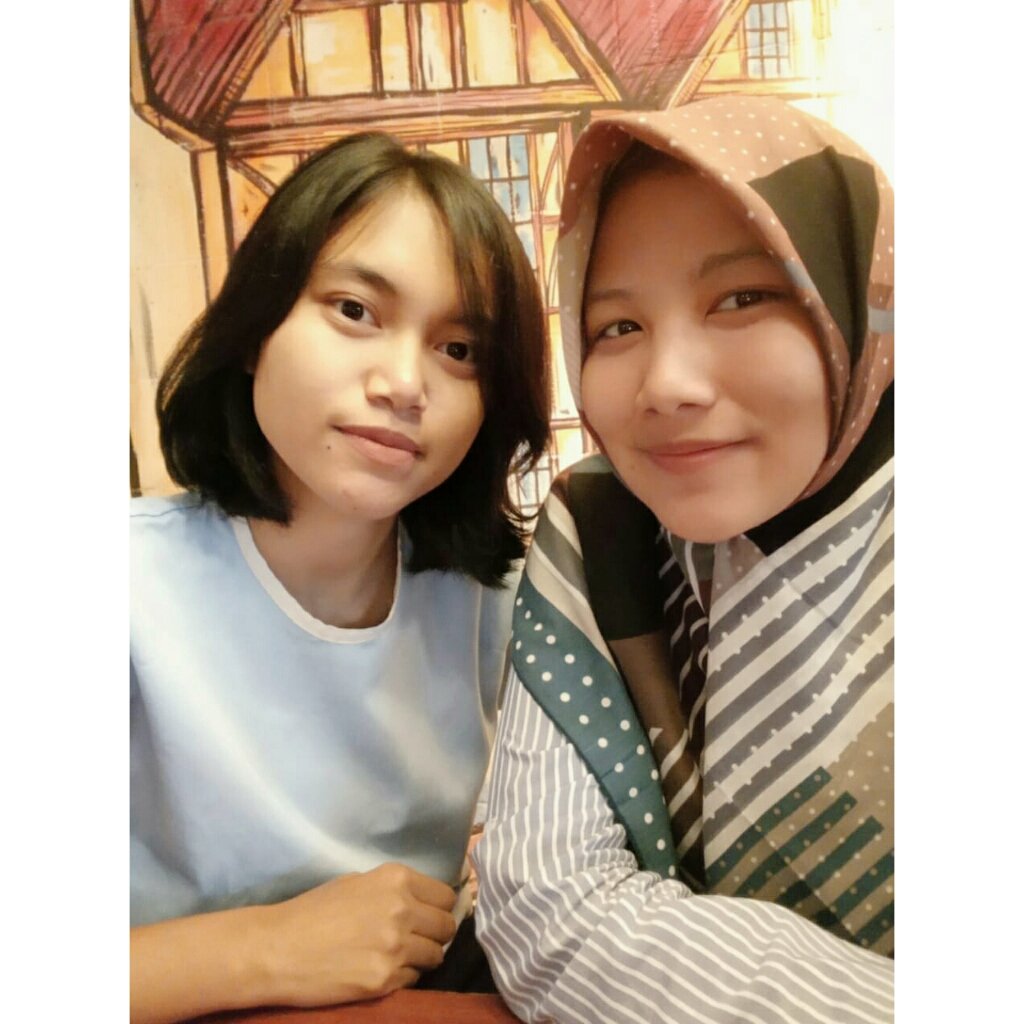 buregn's tweet photo. karena cerita sembarang kalir ambek iwul iku segala sesuatu dadi realistis kok ancen ✨ https://t.co/0Kq03IABSn