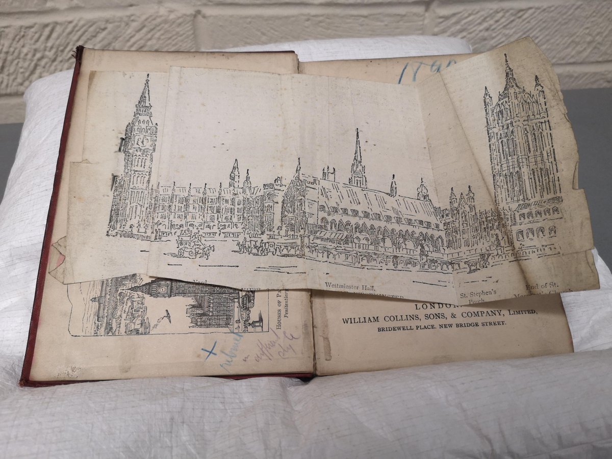 HarperCollinsUK's tweet image. This week from the #HCArchive.... 

Since @explorearchives have asked us to share our #ConservationNightmare this month, we thought we share this lovely little Illustrated Guide to London.

Used as an editorial copy, it has glue, pins, pen and all sorts in it! #archiveproblems