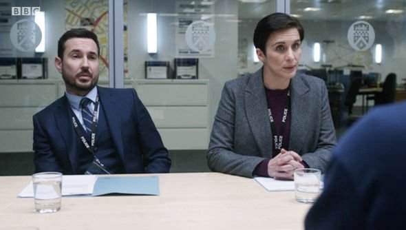 Midgetgems26's tweet image. "For the tape, I'm showing Mrs. Vardy a series of posts that were privately sent from Colleen Rooney's Instagram account..."