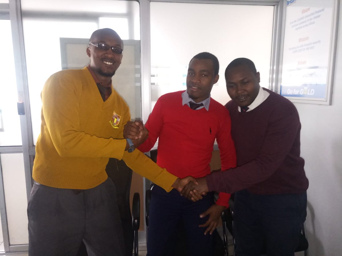 EphyDefender110's tweet image. Pale Rehani Boys High school🤣#britamcsweek2019