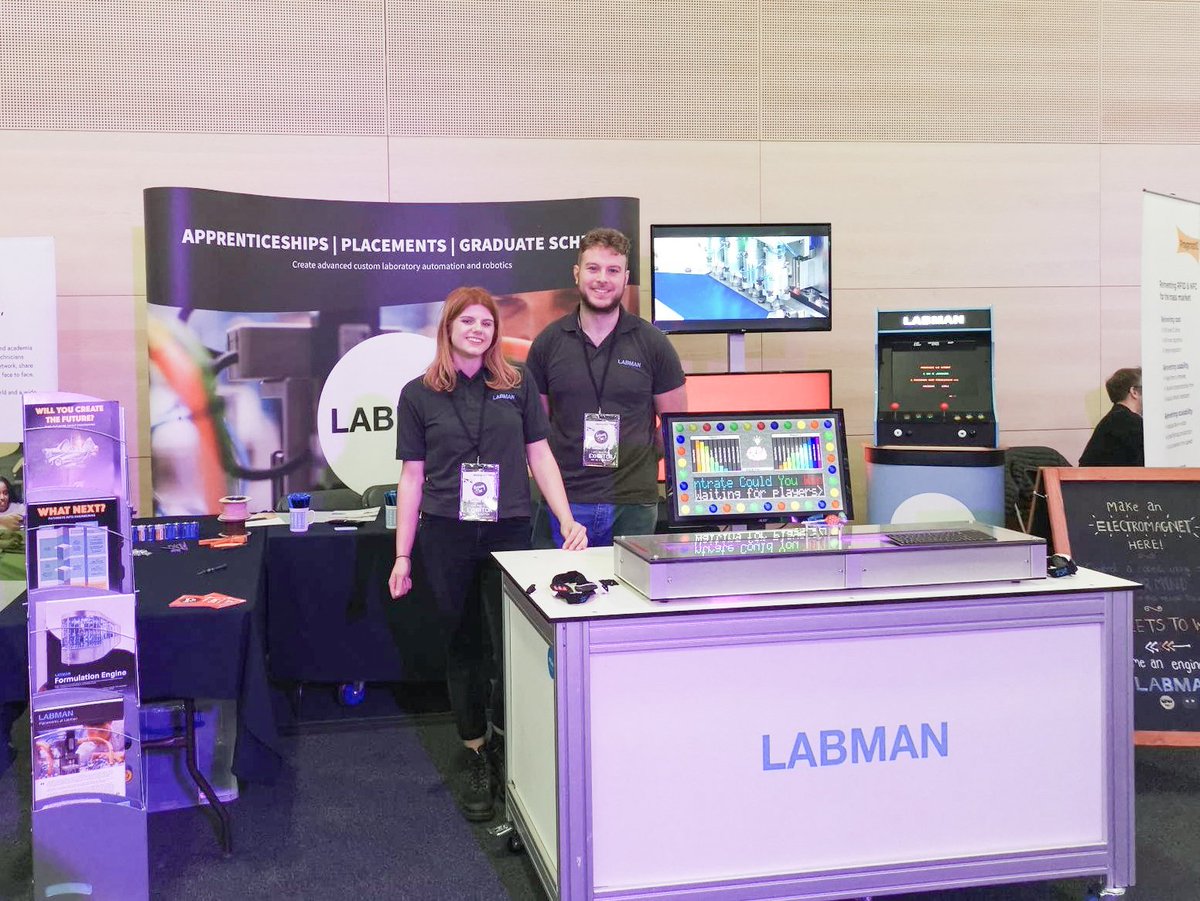 LabmanRobots's tweet image. Very excited to be exhibiting at #BringItOnNE at @BeaconofLight. Inspiring young people from the #NorthEast into the wonderful world of #engineering 🤓🤖🔌👩‍🎓👨‍🎓