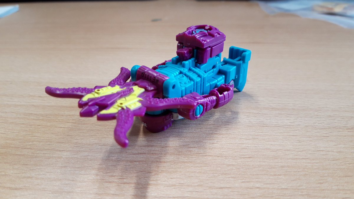 mark_carnall's tweet photo. TRANSFORMERS! More than meets the... oh.
#Octopunch #CephalopodAwarenessWeek #Transformers https://t.co/4QflDWZeyC