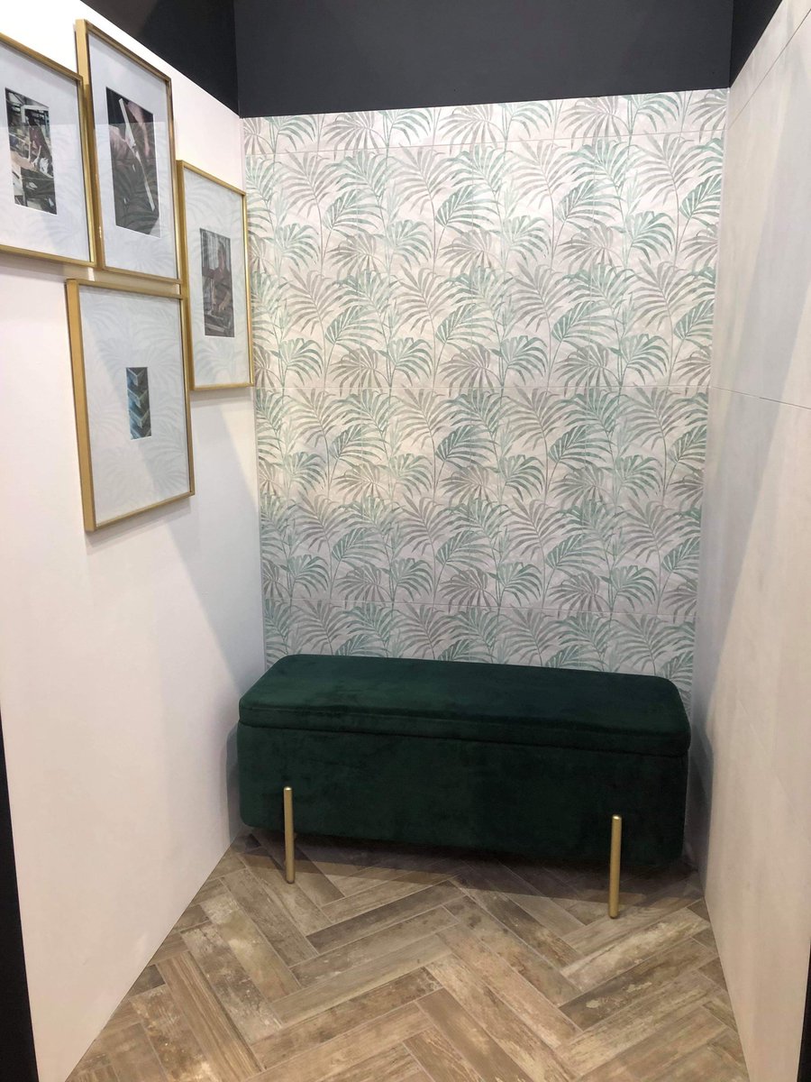 designworkstile's tweet photo. What a fantastic start to @UK_CW! Thank you to everyone who has visited our stand so far - it was great meeting you. If you'd like to discuss all things tiles, come and see us in Surface &amp; Materials at stand M420. #UKCW2019 https://t.co/SBfhVBeKTH