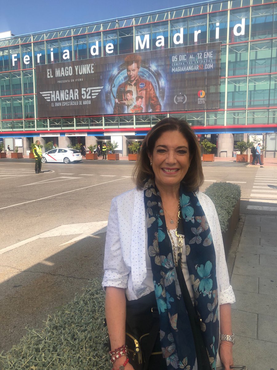 Loreynagomez's tweet photo. ¡Por fin llegó el día! Ya estamos en la LIBER DE MADRID, la feria internacional del libro. ¡Qué felicidad! https://t.co/sDcuNAlHuz
