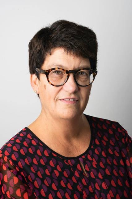 Föreställningssamtal efter BLOD OCH BEN nu på söndag - med @HelleKlein ⭐️⭐️⭐️⭐️⭐️
facebook.com/64229232578089…

@SR_Kultur <a href="/ExpressenKultur/">Expressen Kultur</a> <a href="/Brodrej/">Gunilla Brodrej</a> <a href="/OlssonKarin/">Karin Olsson</a> @Teaterforbundet <a href="/tholsson/">Thomas Olsson</a>