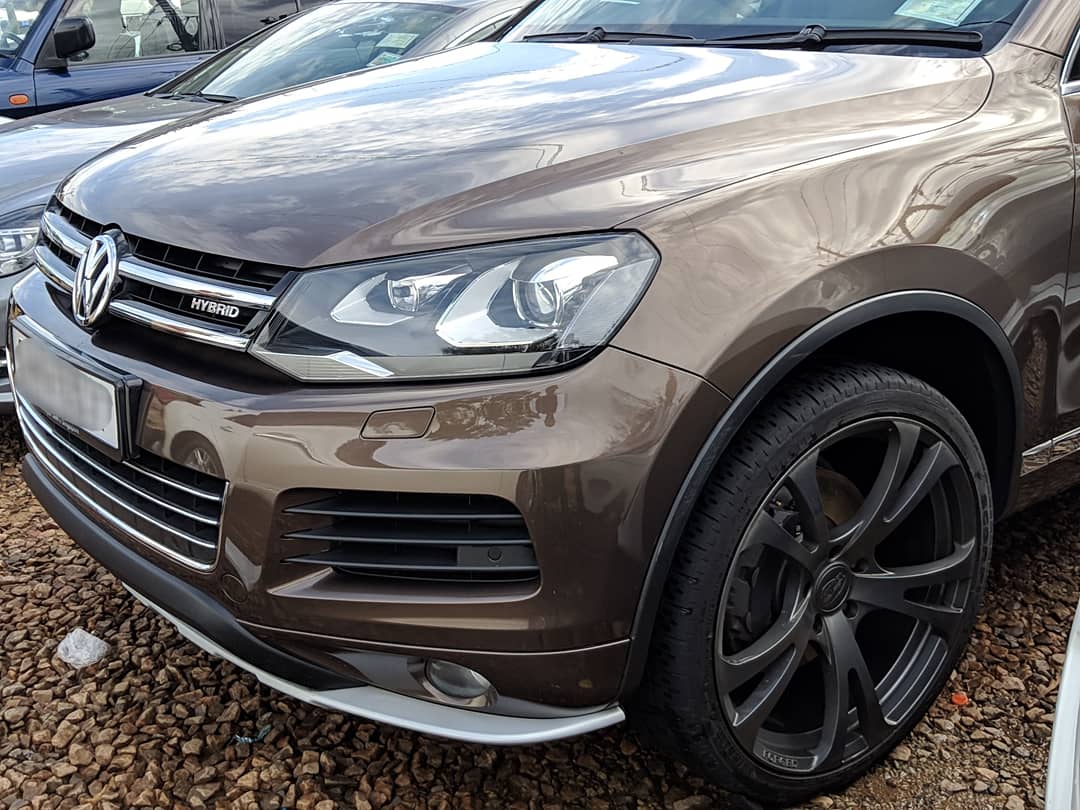 LEMAX__Autos_ug tweet media