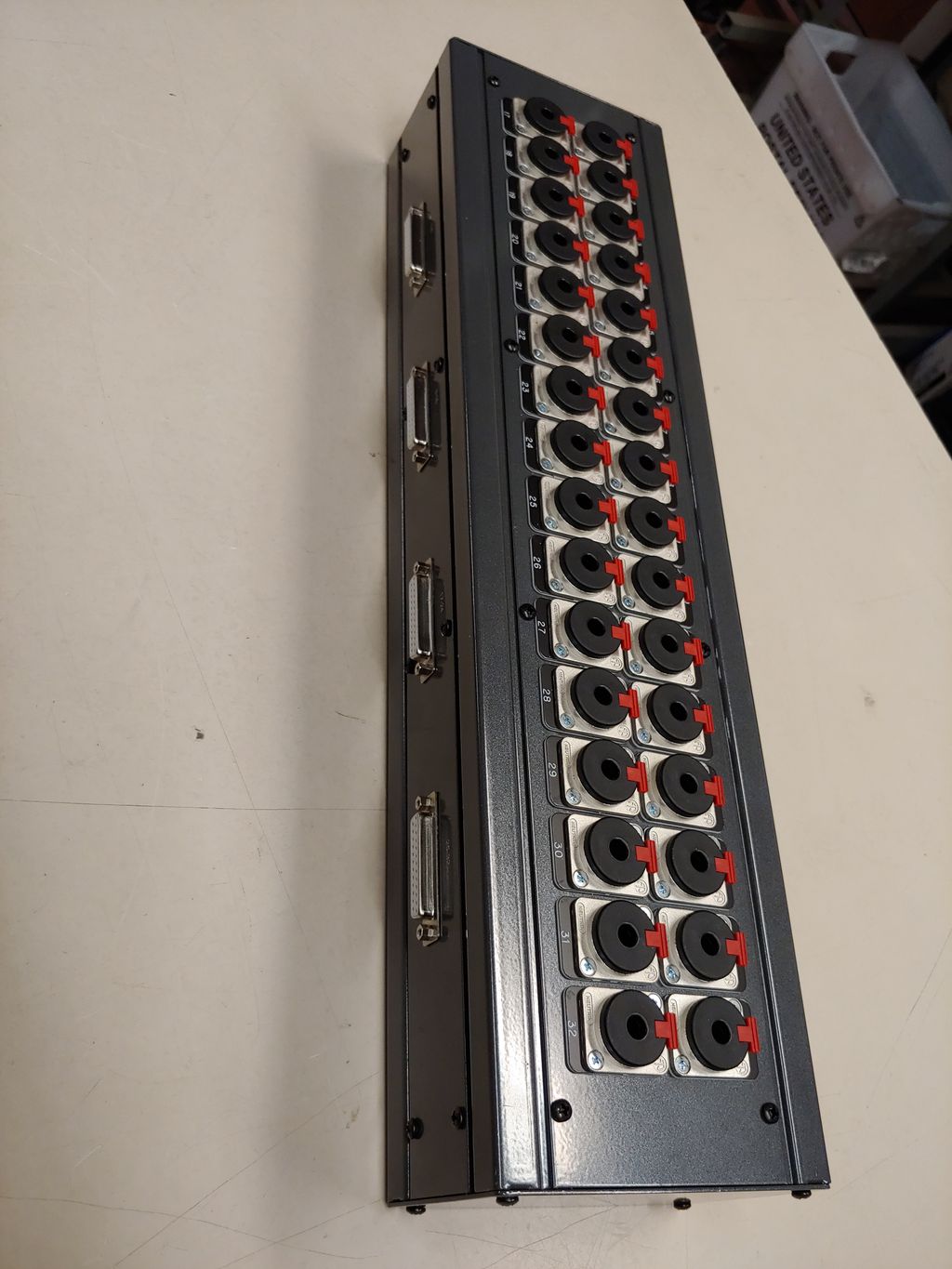 Db25 Breakout Box 8 Ch Analog Studio Breakout Box DSUB TRS