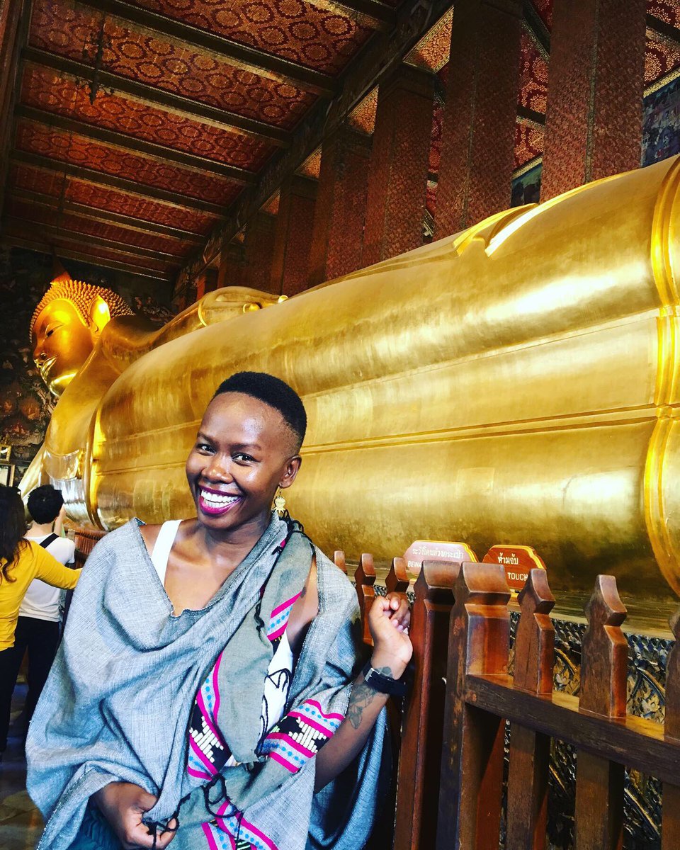 hlons1's tweet photo. Mother has just seen a few of my temple pics from this morning.
Mother: Ungamthandazi gqithi u Buddha, you are Christianππ€£π
Me: Why are you like this mother!
I swear the woman has zero chillπ
#BirthdayFestival #OctoberBaby #SoloMissions #Bangkok #Thailand https://t.co/DpLSIWo0LM