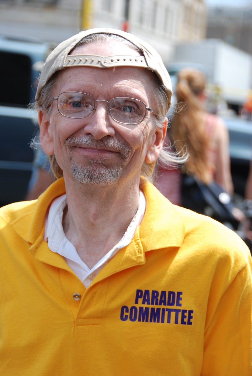 GoPride's tweet photo. The visitation for Richard Pfeiffer will be held this Sat., Oct. 12, 3-7 p.m., at Drake &amp; Son Funeral Home (5303 N. Western Avenue), and the funeral will be at 1 p.m. on Sun., Oct 13, at Drake &amp; Son. https://t.co/CBdD7I92kn 
#gaychicago #lgbtchicago #lgbt #lgbtq https://t.co/Bq4GdrSTpA
