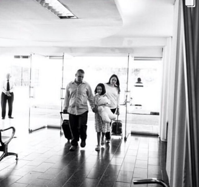 Marcoslimamd's tweet photo. Noticias que alegran el día !! Se llevó a cabo el primer trasplante de hígado  en Venezuela. La beneficiaria, una hermosa niña llamada Stefanía. Cabe destacar que los fondos fueron recaudados por donaciones lo cual es una muestra más de los valores que caracterizan al Venezolano! https://t.co/lKuuzBsqRi