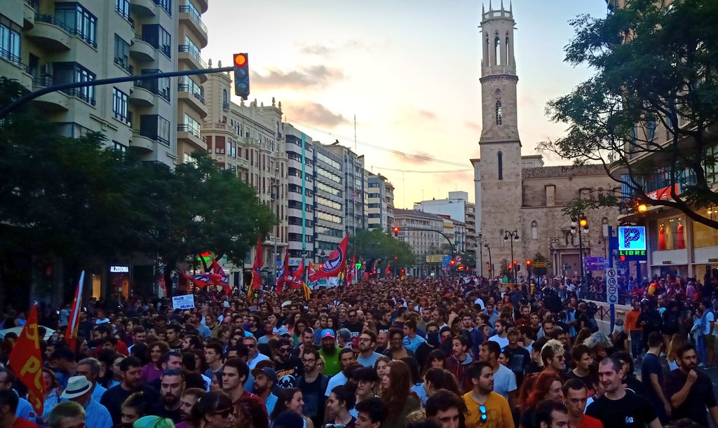 Acampada València tweet media