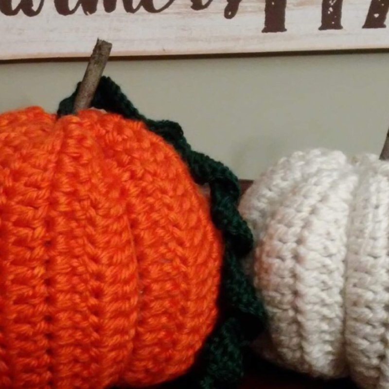creatingstrokes's tweet image. The boutique will be closed Wednesday- Friday this week. Stop by Saturday:) . All classes will happen as scheduled !  Come crochet a pumpkin with Loretta on Friday at 6:30 - Pre- registration is required !  facebook.com/events/6768632…