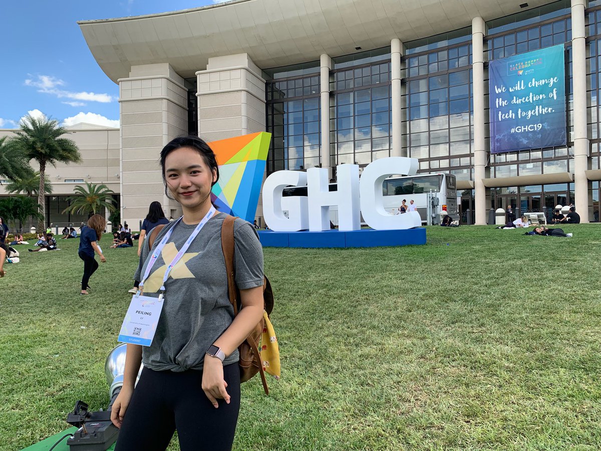 Lyn_Li_'s tweet photo. Made it to Orlando for #GHC19! Met my fav women in tech including @drfeifei! Feeling excited and empowered! Thank @GIX_edu for supporting❤️ https://t.co/QhnuTID4RC