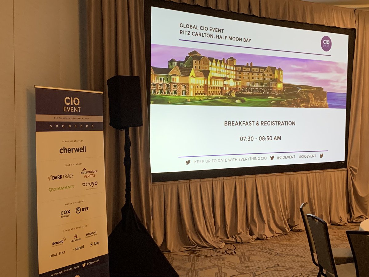 seb_javsphere's tweet photo. Speaking today about @SAP #ITShowroom and #CreativeIT at the Global CIO Event in #SanFrancisco. #SAPrunsSAP #NextLevelIT @SAPAriba @SAPConcur https://t.co/l3slO80P5z