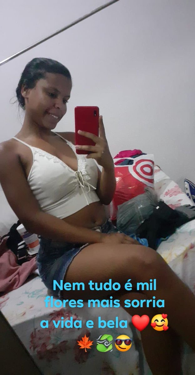 EstephanyMedei's tweet photo. Menina meiga e abusada , debochada msm , irritante msm , insuportável msm é nojenta fazer oque né bb me engole ou vomita por que eu tô nojenta bb 🤢🤮😂😂😅🍃😎✌❤ https://t.co/teszcxvgeR
