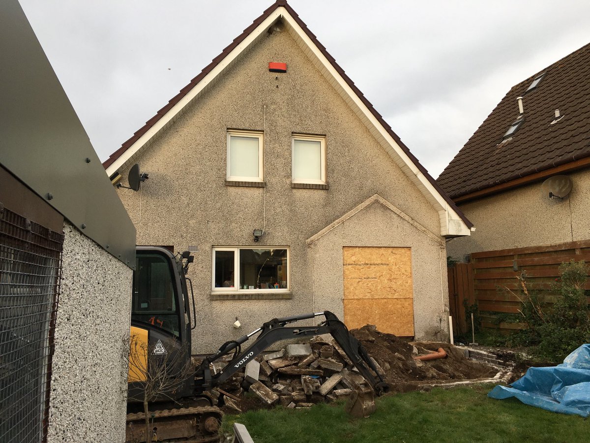 AllDesign_Ltd's tweet photo. Demolition of the conservatory well under way. Looking forward to the new sun lounge taking shape. #Aberdeen #Extension #sunlounge #buildingsofaberdeen https://t.co/6gzv1CaW4A