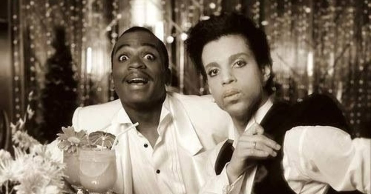 soulhead1's tweet photo. Get your tix 4 the #PurplePaisleyBrunch: An Afternoon in Paris in Black and White featuring @iamjeromebenton and #ManecaLightner. Music by DJ Chris Rob. Sat, Oct 19, 2019 1pm - 6pm at Taj Lounge in #NYC
@PPaisleyBrunch @BklynGurl71 #Prince https://t.co/zY3sVXhVro https://t.co/9T3Vq1dN7H