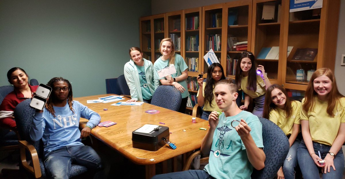 HOSA_Coogs's tweet photo. #escaperoom #hosa #commitforlife #vampireworkshop #team2wins @TISDTHS @TISD_CTE https://t.co/PMbnd3CXc8