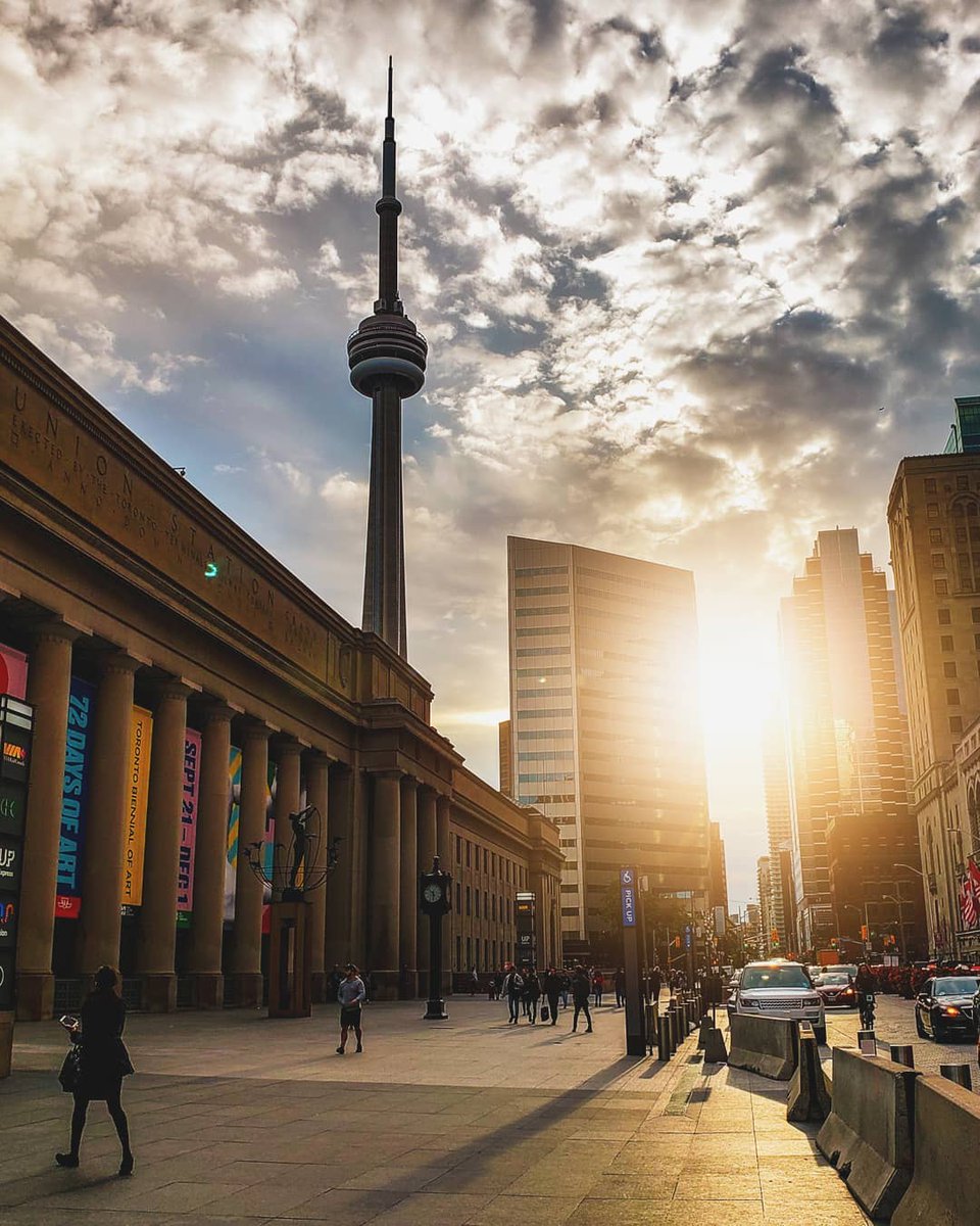 Destination Toronto tweet media