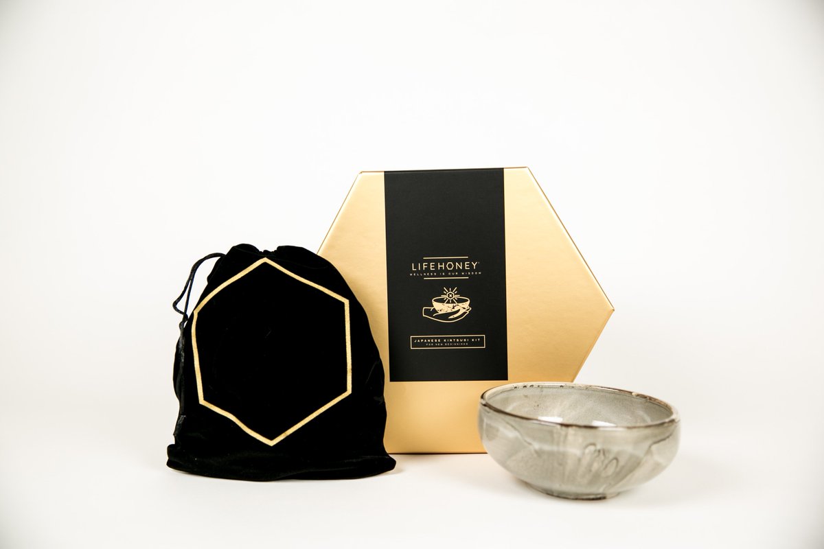 LifeHoneyLiving's tweet photo. Have you tried the LIFEHONEY™ Kintsugi Kit yet? Now is the perfect time to discover this ancient Japanese art form intended to help you heal in the most beautiful way 💛 #MakingLifehoney #LifehoneyLiving #Kintsugi #KintsugiKit #Mindfulness #Wellness #Healing https://t.co/Gv2lJs0oi6
