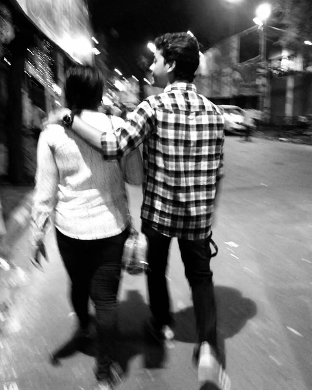Souvikkoley's tweet photo. #bnwphotography #spicollective #streetlife #dailylifeindia #indiaphotoconcept  #streetphotography #indiaphotosociety #ig_calcutta #eyeshotmag #mangofolk #storyofthestreet #hcsc_street #streetphotographyinternational  #lensculture #indiaphotostory #street… https://t.co/TUcgHRXqWg https://t.co/r7G6RRxGrx