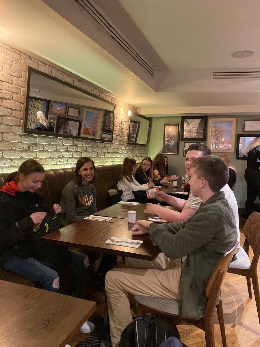 LLOBScience's tweet image. Pizza time 🍕