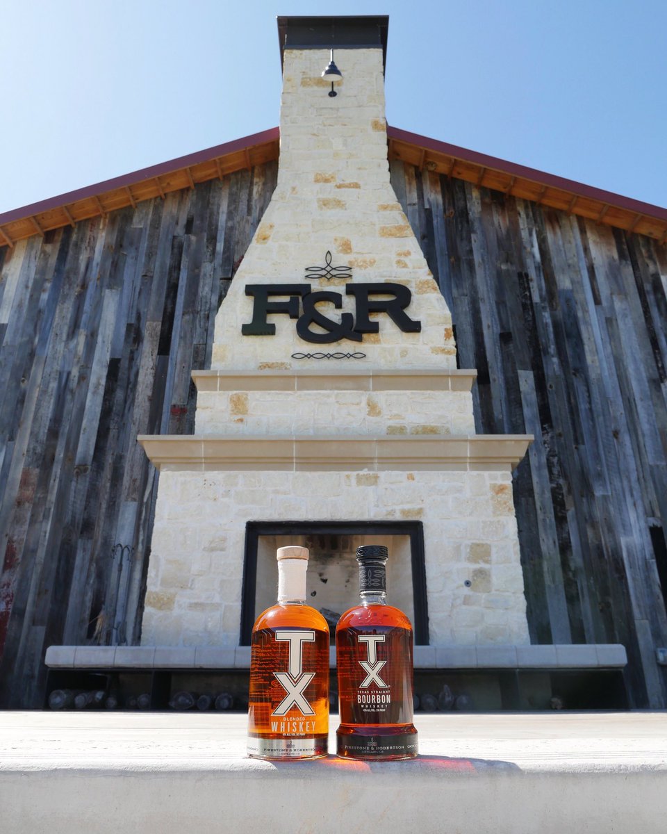 TXWhiskey's tweet photo. Whiskey or bourbon? 
We pick both. https://t.co/1x3ySwzTEw