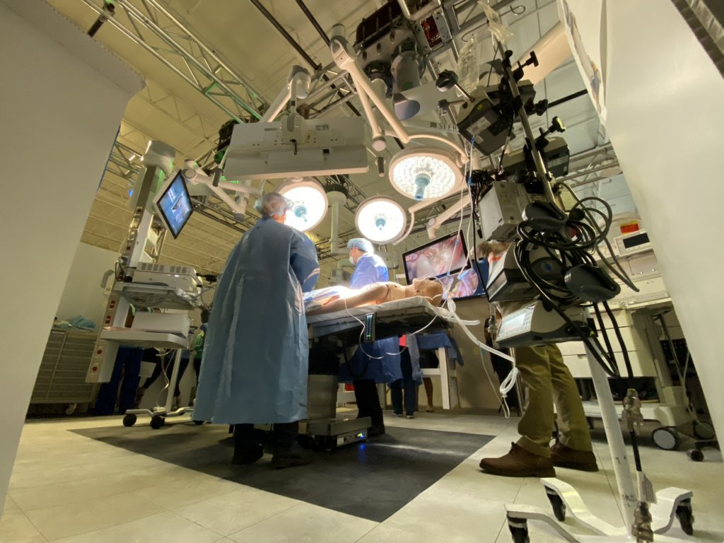 noracolman's tweet image. I really do love my job!! @ESa_Architects has been so engaged in these simulations making on the fly changes to improve safety and efficiency of the operative spaces #PedsICU #ORdesign collaboration is KEY to simulation success.