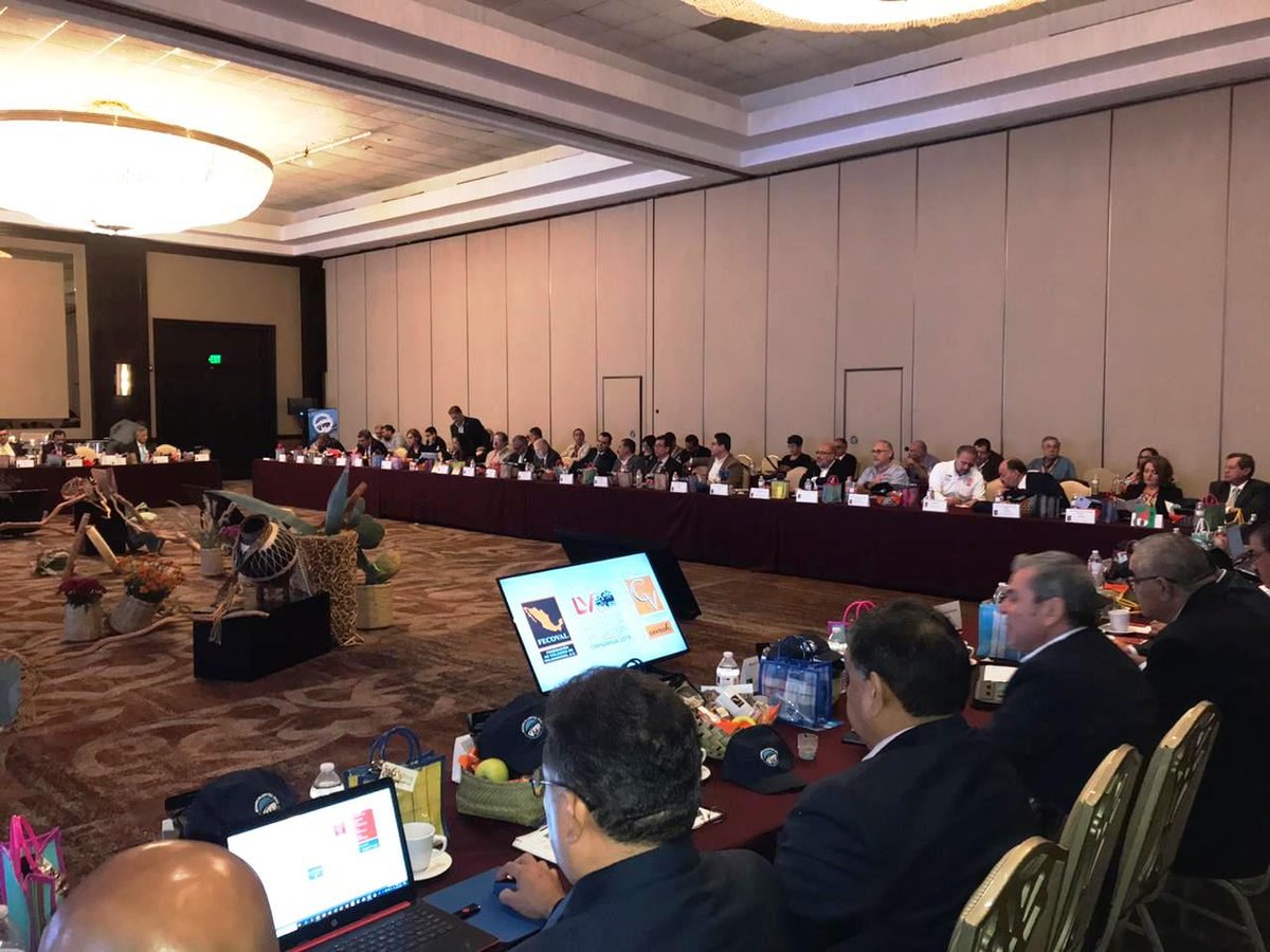 FECOVAL_AC's tweet photo. 4ta Asamblea de Presidentes de Fecoval AC en el marco del LV Congreso Nacional de Valuación en la ciudad de Chihuahua, Chihuahua. Colegio Anfitrión CEVECH.
#CongresoNacionalDeValuacion
#Fecoval
#CEVECH https://t.co/T4MB84ZYTT